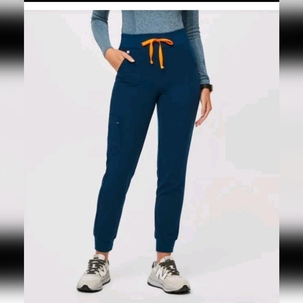 Figs Womens Blue Comfortable & Stylish Medical Zamora Jogger Scrub Pants XSP
